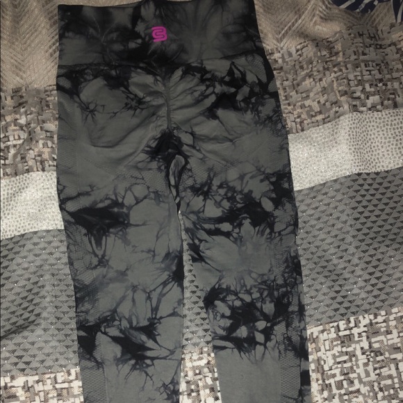 Cakebody fitness seamless leggings - Picture 3 of 3